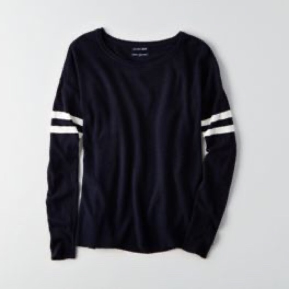 AE Sweater🖤